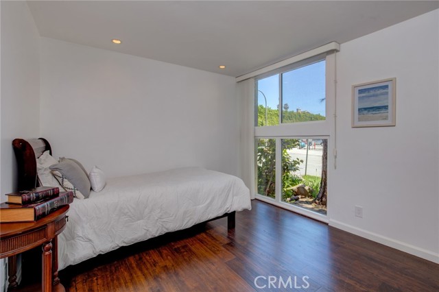 Detail Gallery Image 30 of 30 For 5901 Canterbury Dr #12,  Culver City,  CA 90230 - 2 Beds | 2 Baths