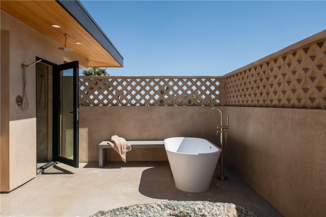 Detail Gallery Image 41 of 63 For 58849 Terra Vista Dr, Yucca Valley,  CA 92284 - 5 Beds | 4 Baths