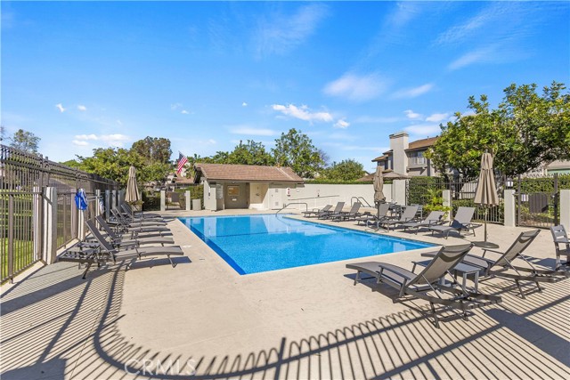 Detail Gallery Image 16 of 21 For 1 Sunup, Irvine,  CA 92603 - 2 Beds | 2 Baths