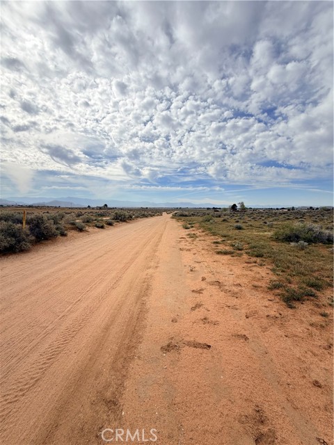 Detail Gallery Image 3 of 7 For 3 Carmel, Apple Valley,  CA 92307 - – Beds | – Baths