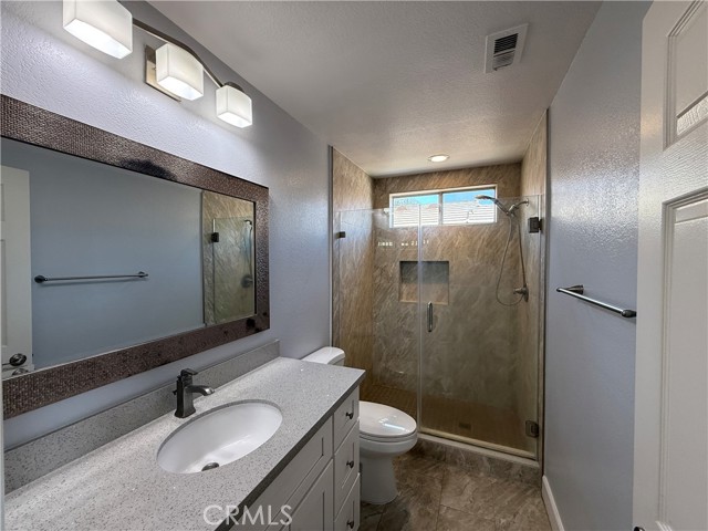 Detail Gallery Image 4 of 14 For 1435 Highpoint St, Upland,  CA 91784 - 4 Beds | 3 Baths