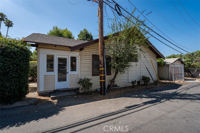 Detail Gallery Image 31 of 39 For 5065 La Roda Ave, Los Angeles,  CA 90041 - 3 Beds | 1 Baths