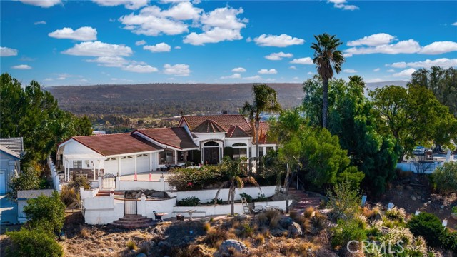 Detail Gallery Image 2 of 56 For 5850 Baldwin Ave, Jurupa Valley,  CA 92509 - 3 Beds | 2/1 Baths