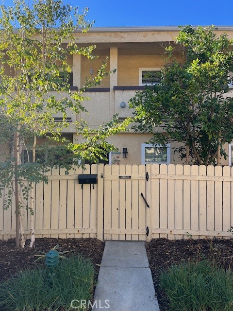 8110 Canby, Reseda CA: https://media.crmls.org/medias/24206df6-3f78-48b7-8534-ba877d560a44.jpg