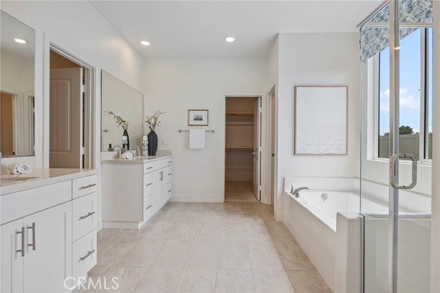 Detail Gallery Image 20 of 24 For 5978 Saddlehorn Ln, Jurupa Valley,  CA 92509 - 4 Beds | 3 Baths