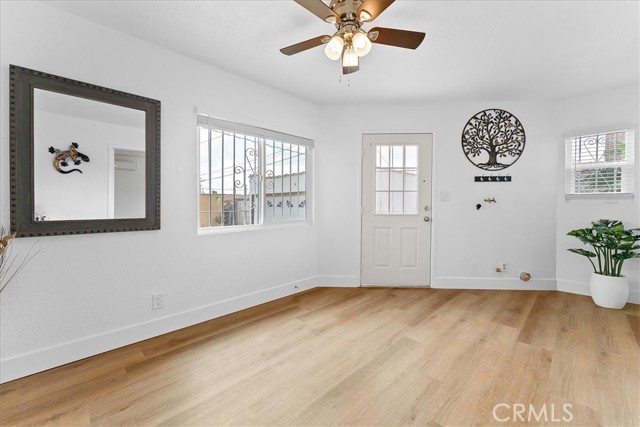 Detail Gallery Image 24 of 34 For 1428 W 92nd St, Los Angeles,  CA 90047 - 3 Beds | 2 Baths