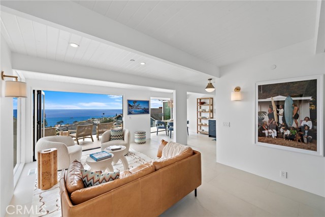 Detail Gallery Image 1 of 1 For 2845 Rounsevel, Laguna Beach,  CA 92651 - 3 Beds | 2/1 Baths