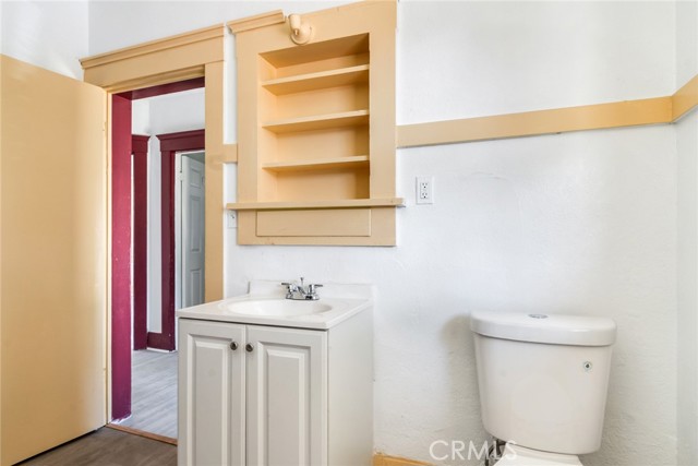 Detail Gallery Image 22 of 27 For 869 N F St, San Bernardino,  CA 92410 - 5 Beds | 3 Baths