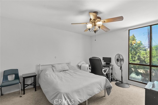 Detail Gallery Image 12 of 19 For 8601 International Ave #130,  Canoga Park,  CA 91304 - 2 Beds | 2 Baths