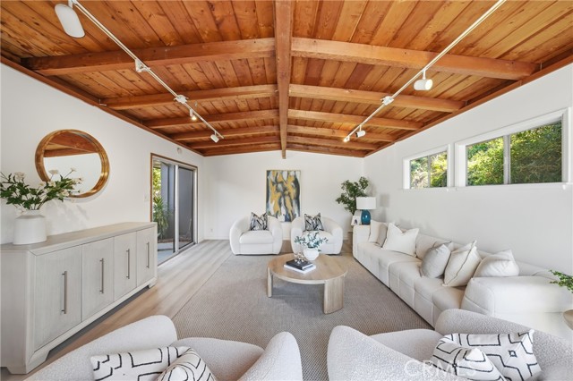 2017 Macarthur St, Rancho Palos Verdes, California 90275, 4 Bedrooms Bedrooms, 0 ,2 BathroomsBathrooms,Residential,For Sale,Macarthur St,0,PV26112740