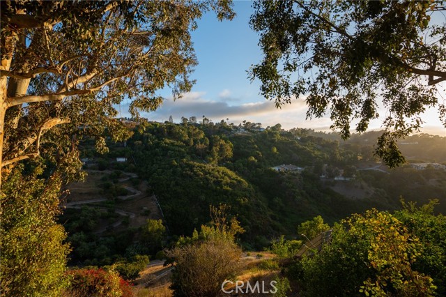 19 Martingale, Rancho Palos Verdes, California 90275, 5 Bedrooms Bedrooms, ,4 BathroomsBathrooms,Residential,Sold,Martingale,PW22111255