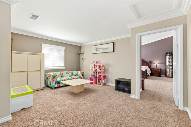 Detail Gallery Image 13 of 54 For 10120 via Indigo, Moreno Valley,  CA 92557 - 5 Beds | 3 Baths