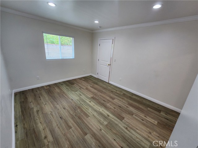 5706 Willis Avenue, Van Nuys CA: https://media.crmls.org/medias/2425b9c1-85b2-42c6-a415-51f9f0f1e668.jpg
