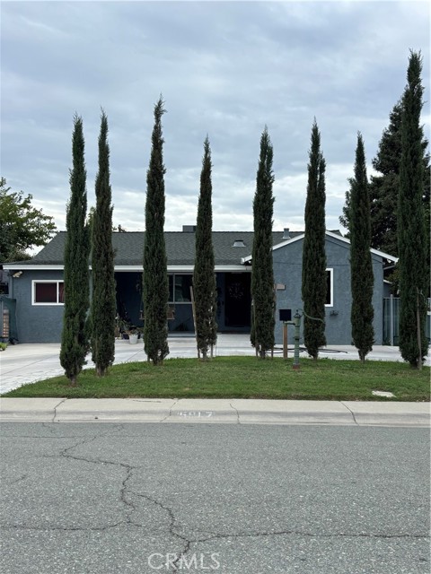 Detail Gallery Image 4 of 6 For 5917 Fern, Stockton,  CA 95207 - 2 Beds | 2 Baths