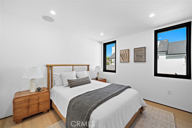 Detail Gallery Image 39 of 70 For 612 Begonia, Corona Del Mar,  CA 92625 - 3 Beds | 3/1 Baths