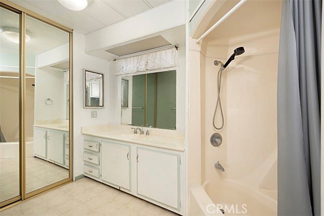 Detail Gallery Image 20 of 26 For 14851 Jeffrey Rd #109,  Irvine,  CA 92618 - 2 Beds | 2 Baths