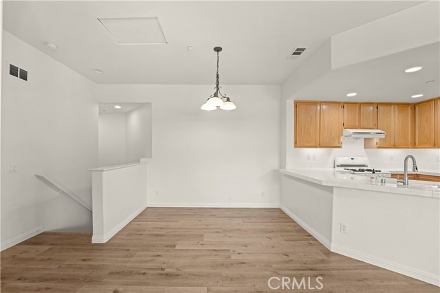 Detail Gallery Image 8 of 27 For 25178 Meadow Walk #2,  Murrieta,  CA 92562 - 2 Beds | 2 Baths