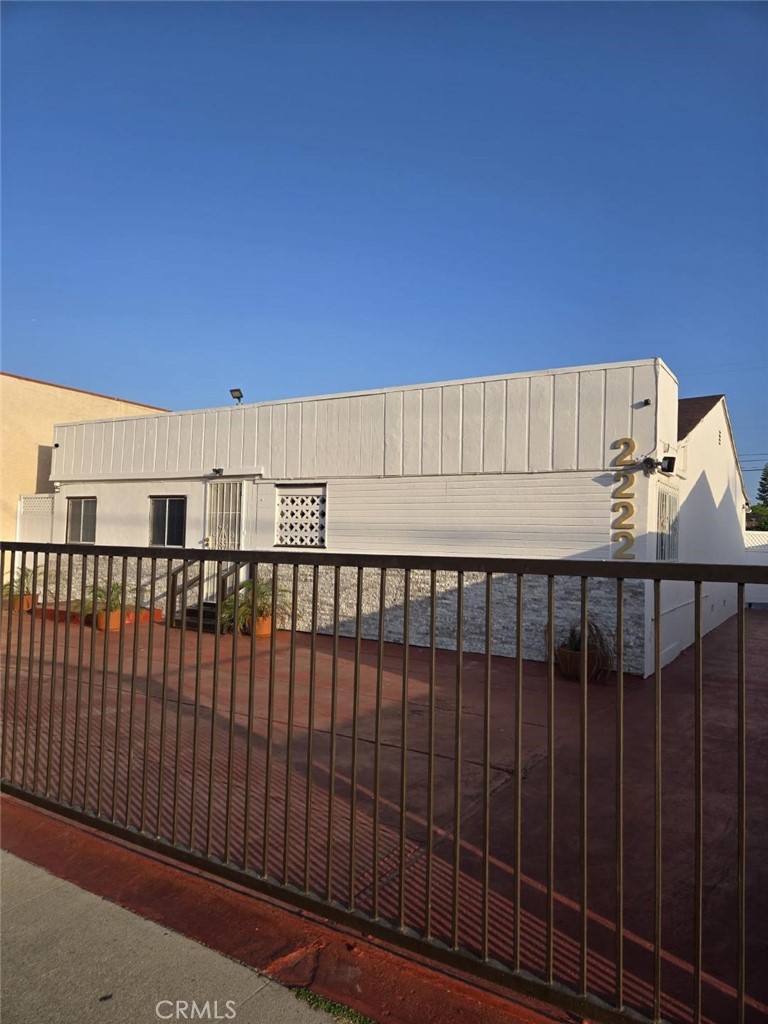 2222 Marine Avenue