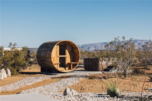 Detail Gallery Image 33 of 55 For 2576 Sunny Vista Rd, Joshua Tree,  CA 92252 - 3 Beds | 2 Baths