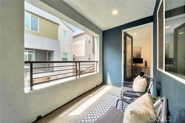 Detail Gallery Image 26 of 43 For 2132 Lacy Crossing Dr, Santa Ana,  CA 92701 - 4 Beds | 3/1 Baths
