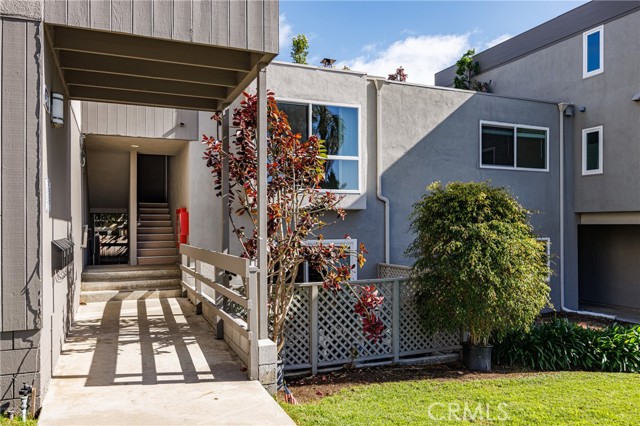 Detail Gallery Image 12 of 13 For 340 Cypress #2,  Laguna Beach,  CA 92651 - 2 Beds | 1 Baths