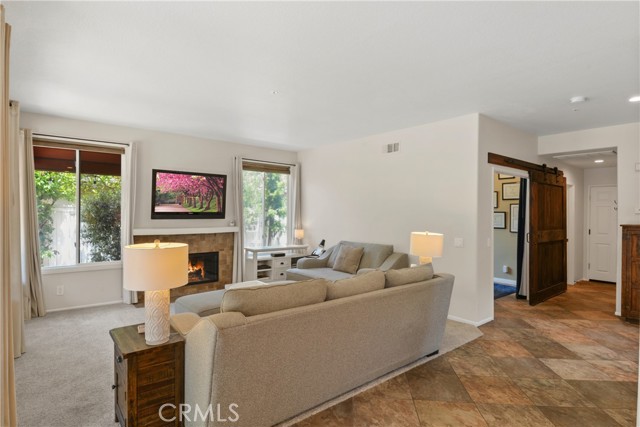 411 Bolivia, San Clemente CA: https://media.crmls.org/medias/242935df-c01f-4038-848e-0c128be5430f.jpg