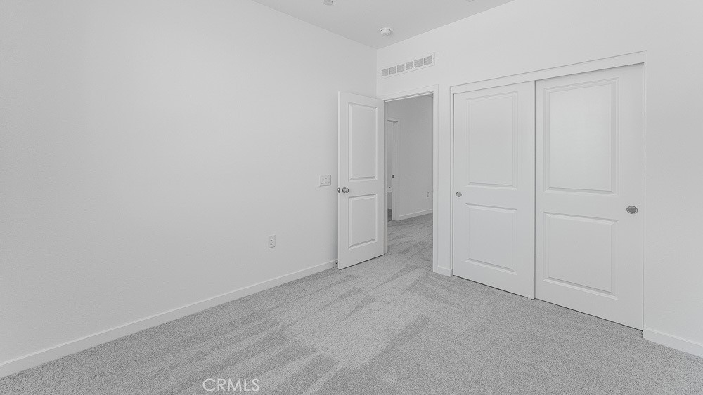 https://media.crmls.org/medias/24297d68-c0f1-4129-b2f3-028f78234779.jpg?preset=X-Large