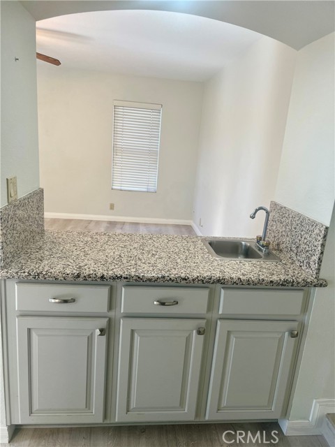 Detail Gallery Image 23 of 26 For 5018 Evanwood Ave, Oak Park,  CA 91377 - 4 Beds | 2/1 Baths