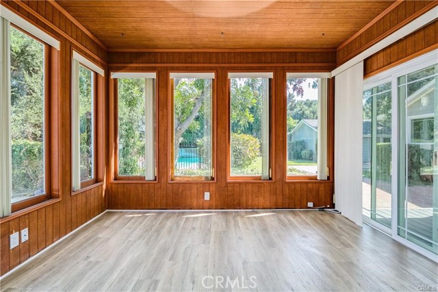 Detail Gallery Image 22 of 34 For 618 S Chapman Woods Rd, Pasadena,  CA 91107 - 3 Beds | 3/1 Baths