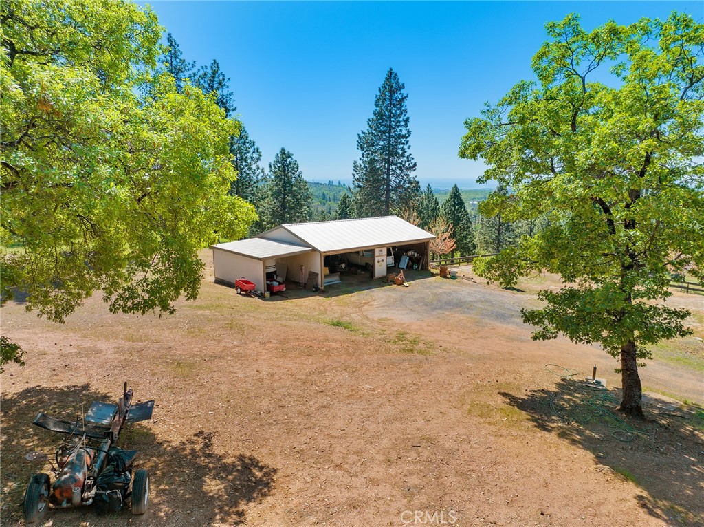 https://media.crmls.org/medias/242c23bc-882e-4636-ae59-352a55596368.jpg?preset=X-Large