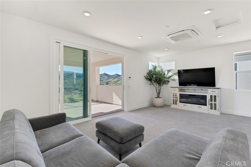 MLS #SR25278368 image #37