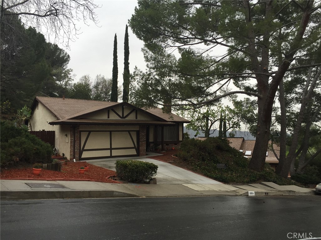 10854 Terecita Road