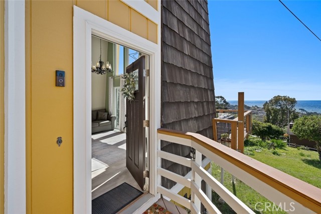 Detail Gallery Image 4 of 64 For 560 Canterbury, Cambria,  CA 93428 - 3 Beds | 2 Baths