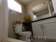 https://media.crmls.org/medias/242e684a-6fba-4283-89df-65df112334da.jpg?preset=X-Large
