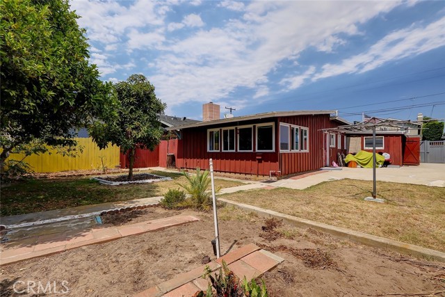 1544 Mathews Avenue, Manhattan Beach, California 90266, 3 Bedrooms Bedrooms, ,1 BathroomBathrooms,Residential,Sold,Mathews,SB22190690