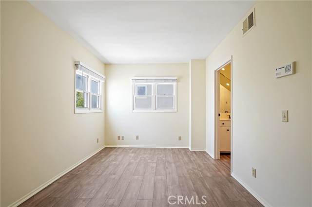 221 33rd Street, Manhattan Beach, California 90266, 3 Bedrooms Bedrooms, ,1 BathroomBathrooms,Residential,Sold,33rd,SB22087208