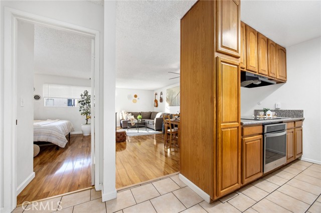 Detail Gallery Image 4 of 21 For 6675 Mission Gorge Rd #A203,  San Diego,  CA 92120 - 1 Beds | 1 Baths