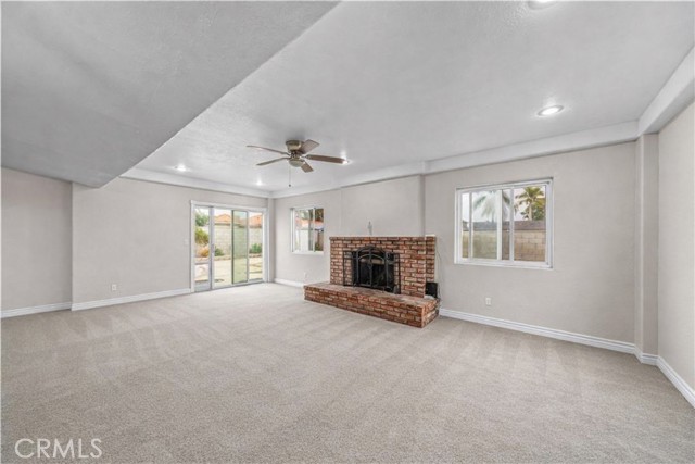 Detail Gallery Image 12 of 31 For 10930 Groveland, Whittier,  CA 90603 - 4 Beds | 2 Baths