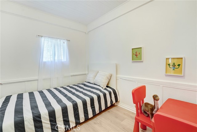 Detail Gallery Image 8 of 10 For 230 E 75th St, Los Angeles,  CA 90003 - 3 Beds | 1 Baths