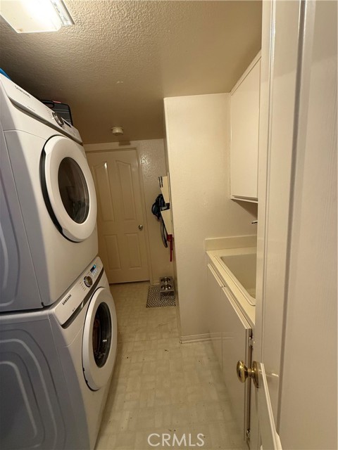 Detail Gallery Image 17 of 42 For 39418 Daylily Pl, Palmdale,  CA 93551 - 5 Beds | 3 Baths