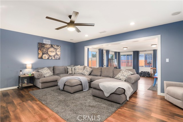 3257 Falcon Street, Pomona, CA, 91767 3257 Falcon Street, Pomona, CA, 91767