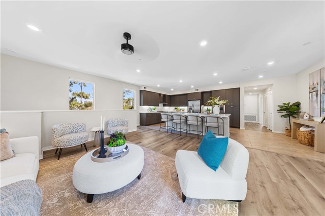 Detail Gallery Image 20 of 60 For 107 Bowery, Irvine,  CA 92612 - 2 Beds | 2 Baths