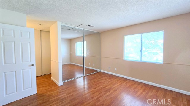 7960 Eugenia Avenue, Fontana CA: https://media.crmls.org/medias/2432d232-3a1c-4bf7-8295-5542149843ff.jpg