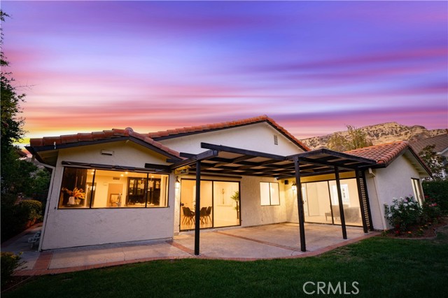 Detail Gallery Image 3 of 41 For 11772 Monte Leon Way, Porter Ranch,  CA 91326 - 4 Beds | 2 Baths