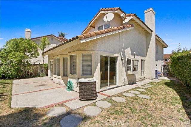 24402 Nugget Falls Lane, Laguna Niguel CA: https://media.crmls.org/medias/2434b7c8-16ad-495c-91b6-11dd976d0a1e.jpg