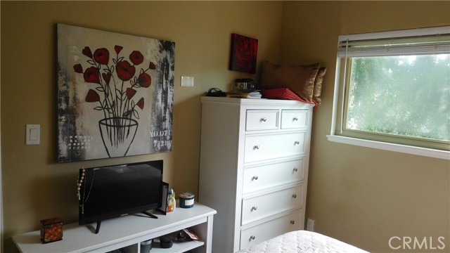 Detail Gallery Image 12 of 45 For 22030 Calvert St #3,  Woodland Hills,  CA 91367 - 2 Beds | 1 Baths
