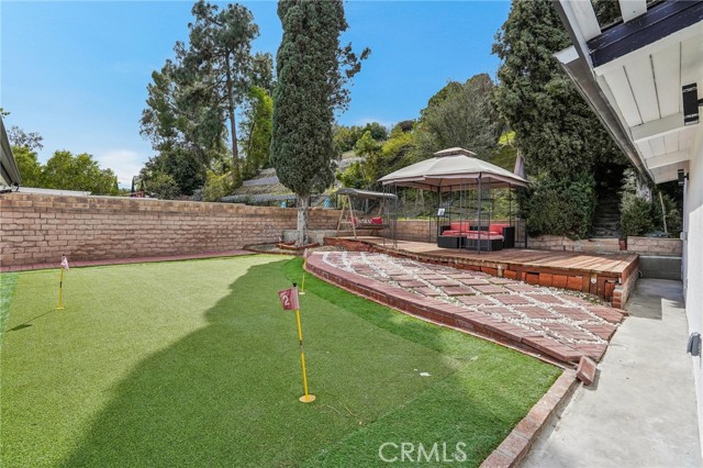 5633 Rawlings Avenue, Woodland Hills CA: https://media.crmls.org/medias/24355f10-7199-4eee-8565-9229326d49a7.jpg