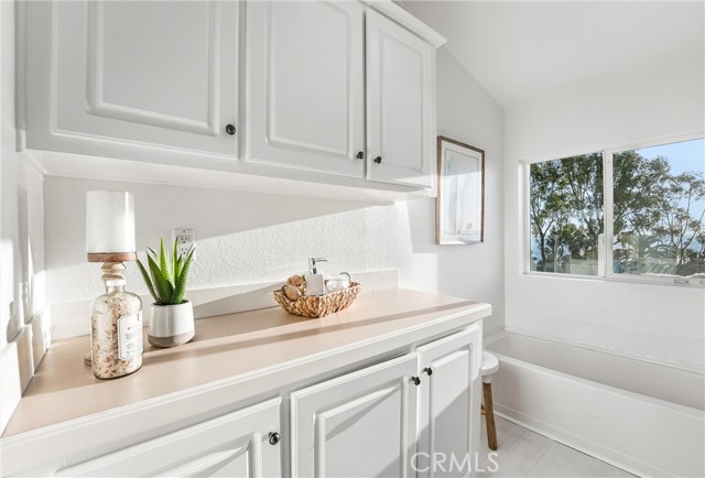 Detail Gallery Image 19 of 39 For 30802 Pacific Coast Hwy, A0 #A0,  Laguna Beach,  CA 92651 - 3 Beds | 2 Baths