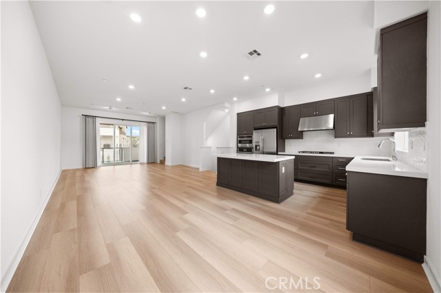 Detail Gallery Image 19 of 74 For 312 Tank, Irvine,  CA 92618 - 3 Beds | 3/1 Baths