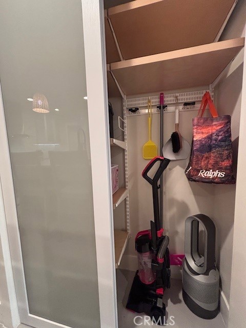 243817d8 E5f7 472a 92eb 0b5bd622b57a